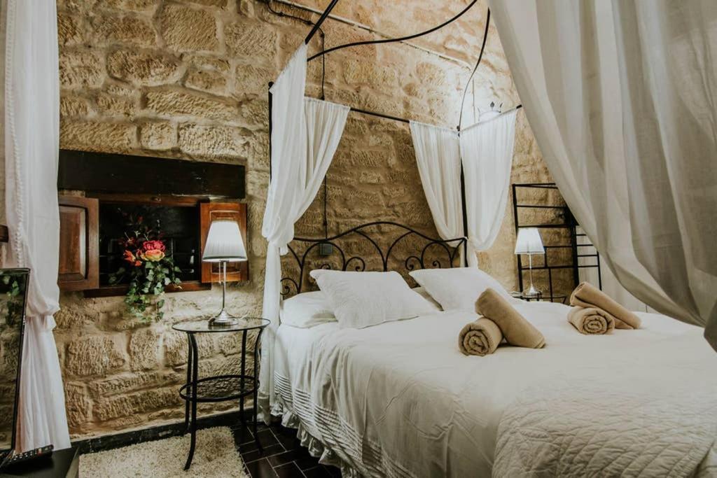 Durmiendo Como Reyes En La Rioja Cihuri 외부 사진